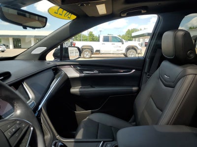 2022 Cadillac XT5 Premium Luxury