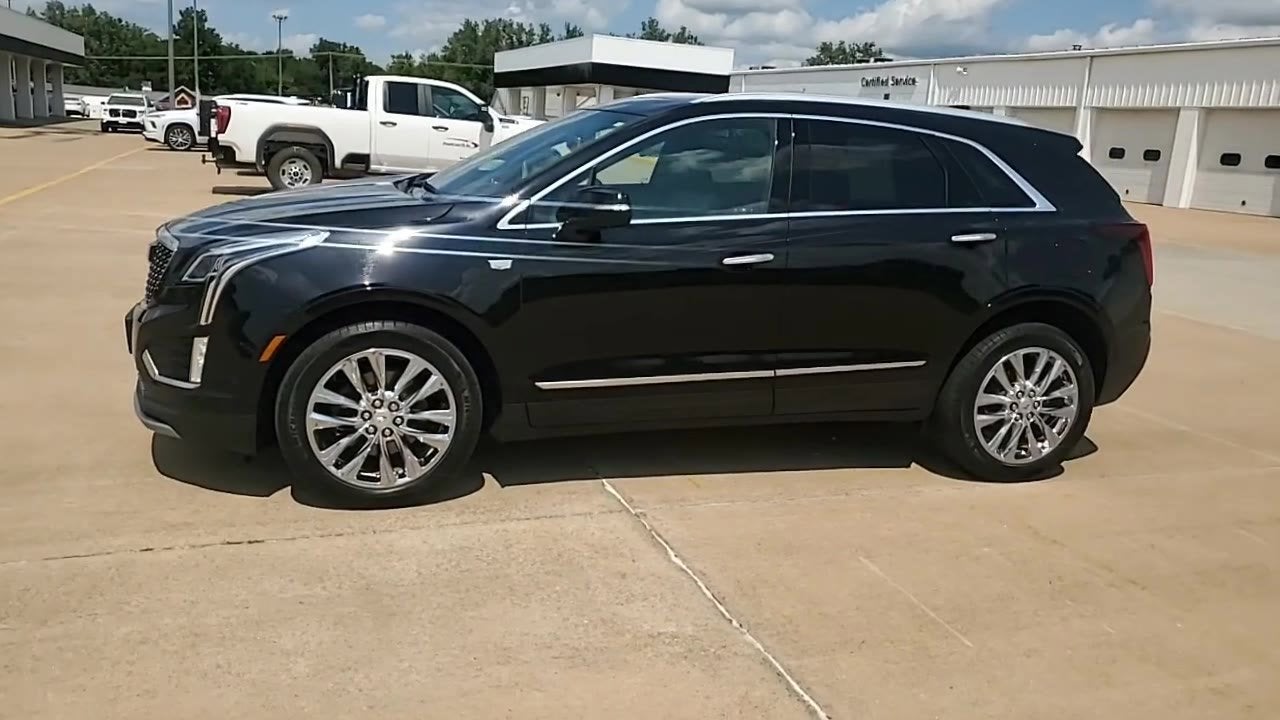 2022 Cadillac XT5 Premium Luxury