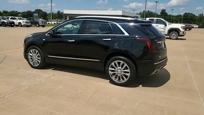 2022 Cadillac XT5 Premium Luxury