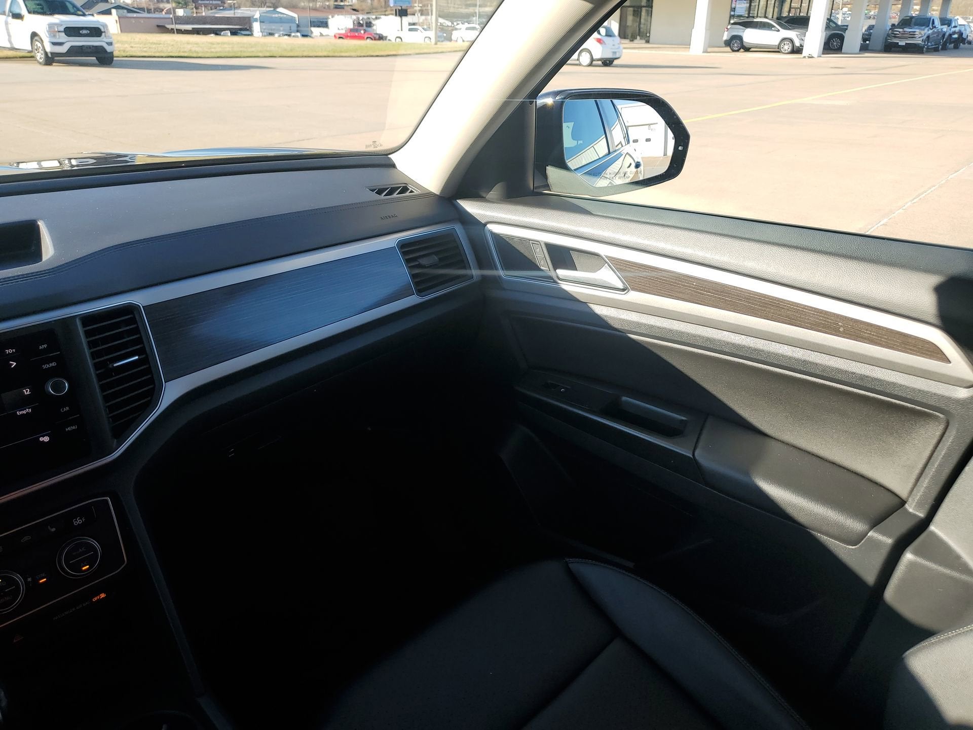 2019 Volkswagen Atlas 3.6L V6 SE w/Technology