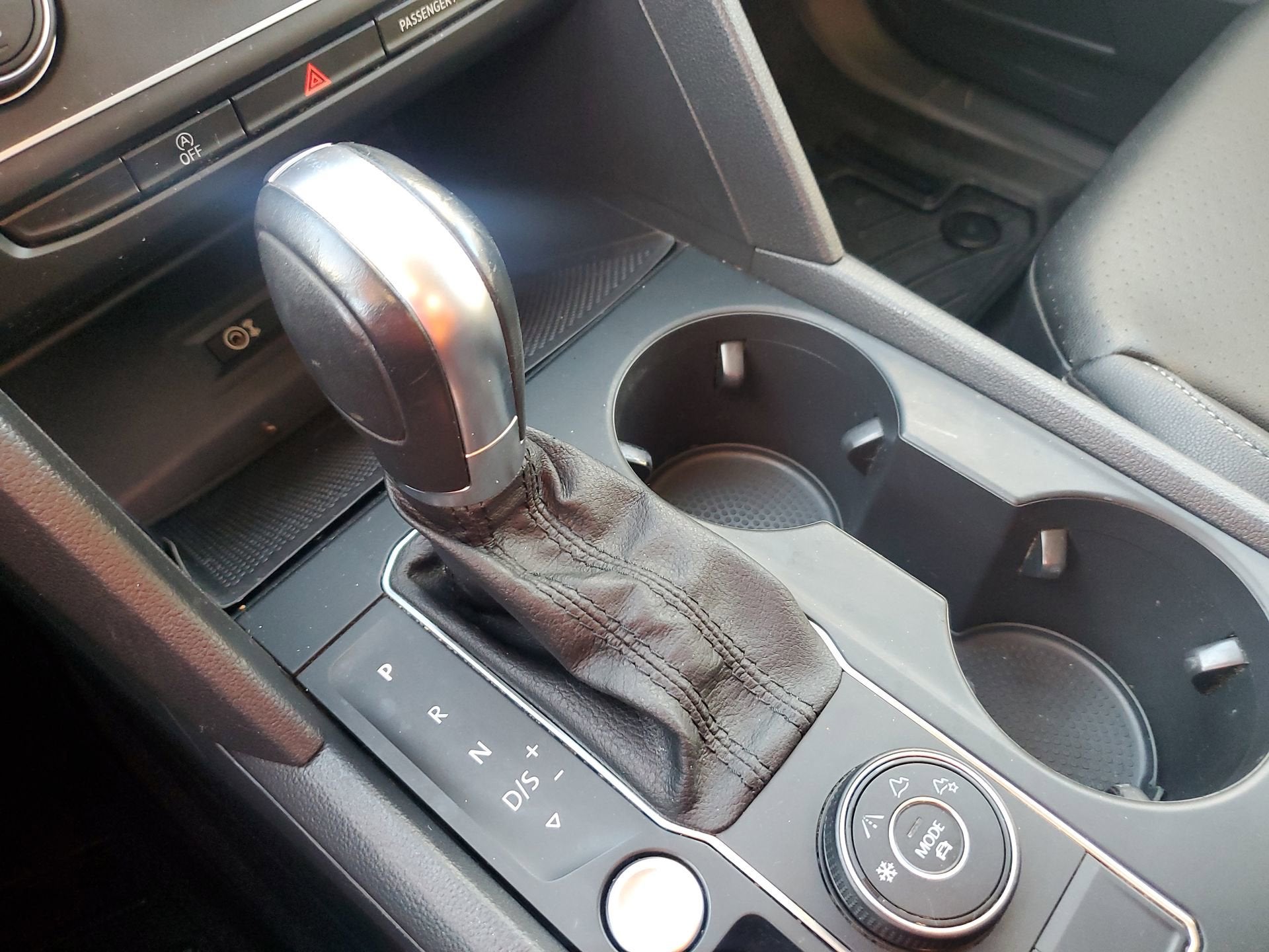 2019 Volkswagen Atlas 3.6L V6 SE w/Technology