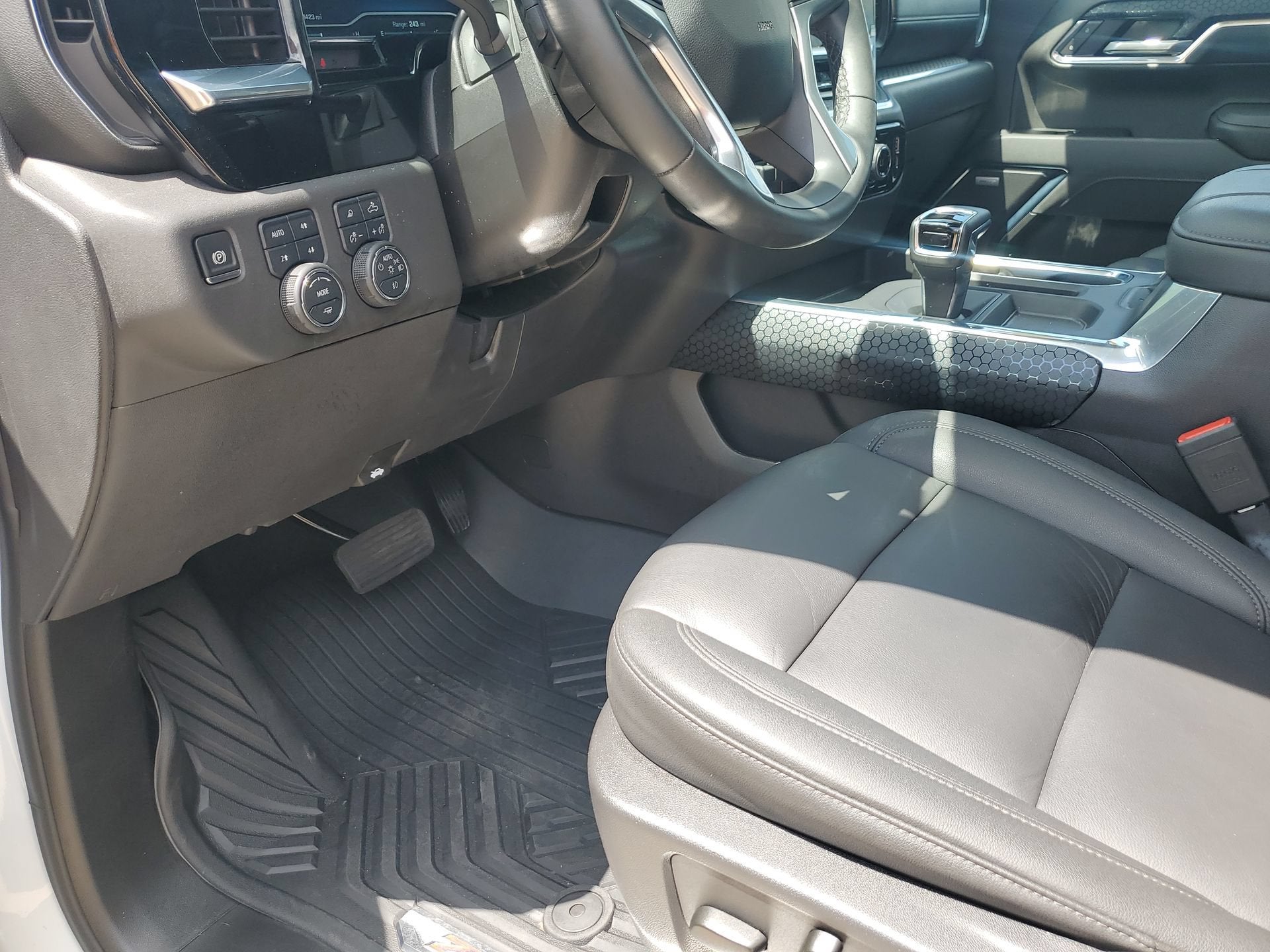 2025 Chevrolet Silverado 1500 LT Trail Boss