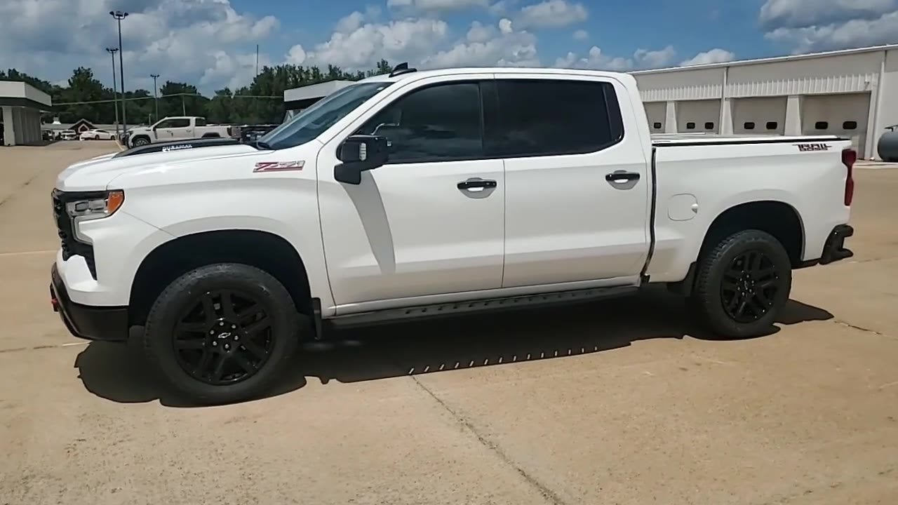 2025 Chevrolet Silverado 1500 LT Trail Boss