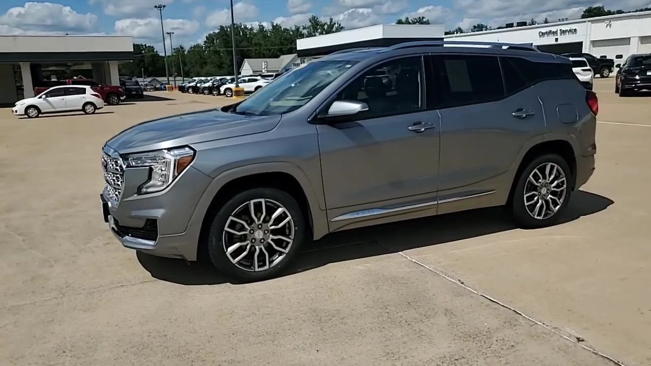 2024 GMC Terrain Denali