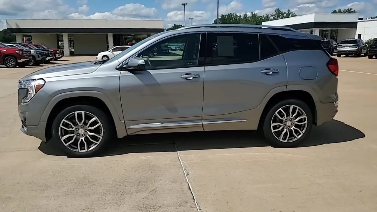 2024 GMC Terrain Denali