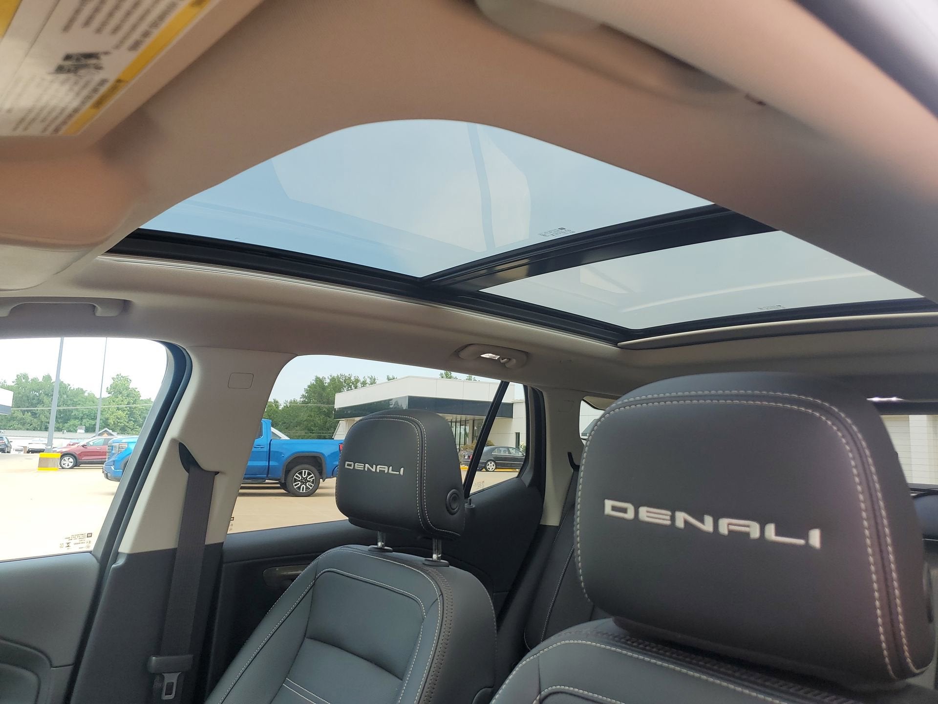 2023 GMC Terrain Denali