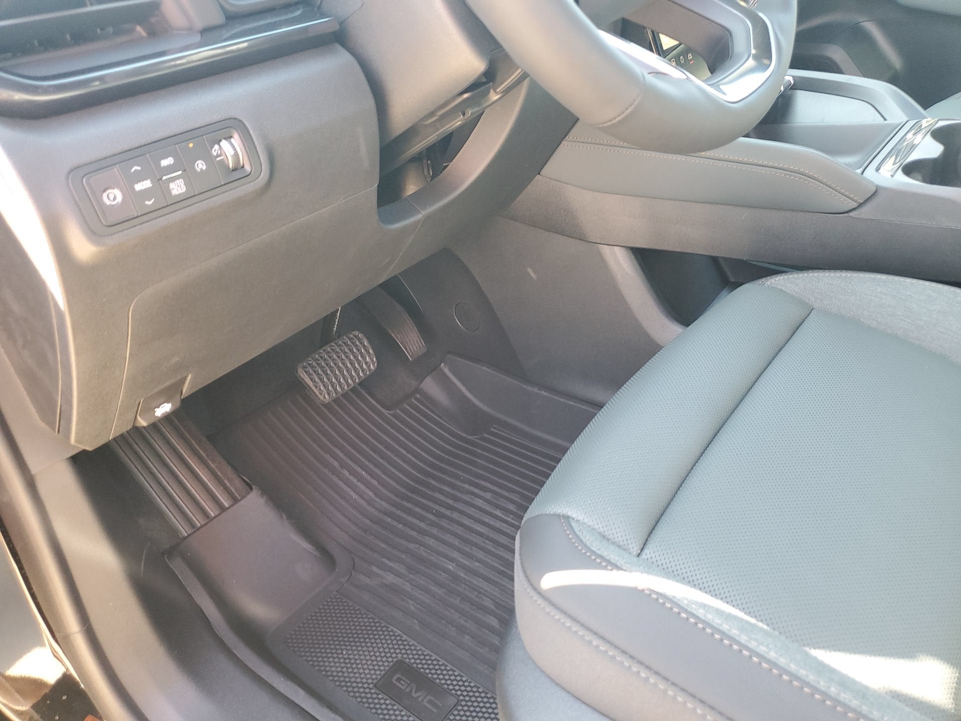 2027 GMC Terrain AT4