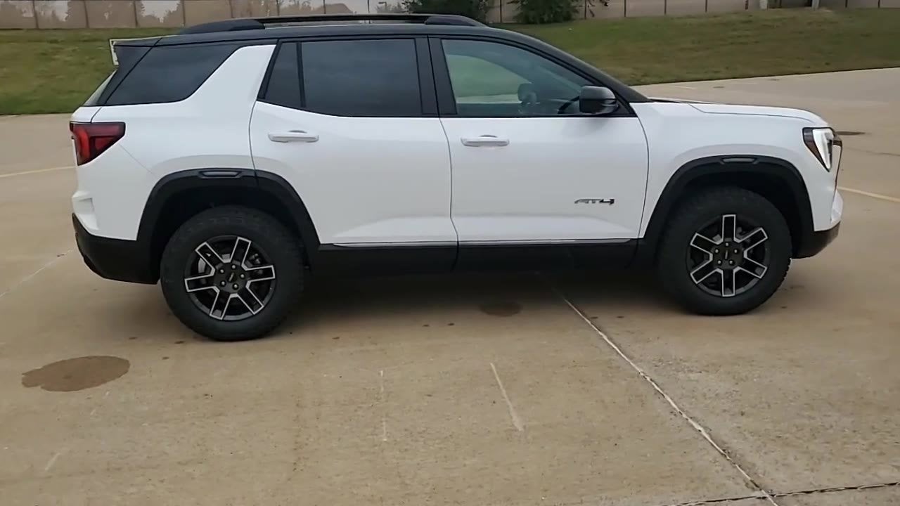 2026 GMC Terrain AT4