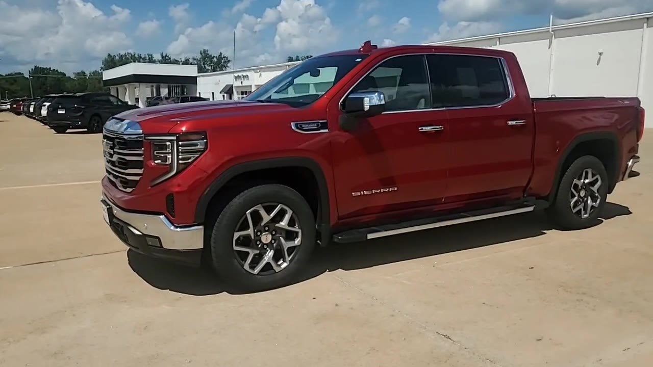 2024 GMC Sierra 1500 SLT