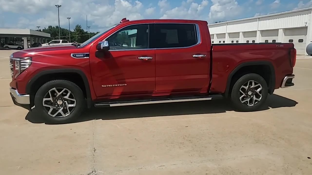 2024 GMC Sierra 1500 SLT