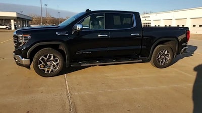 2024 GMC Sierra 1500 SLT