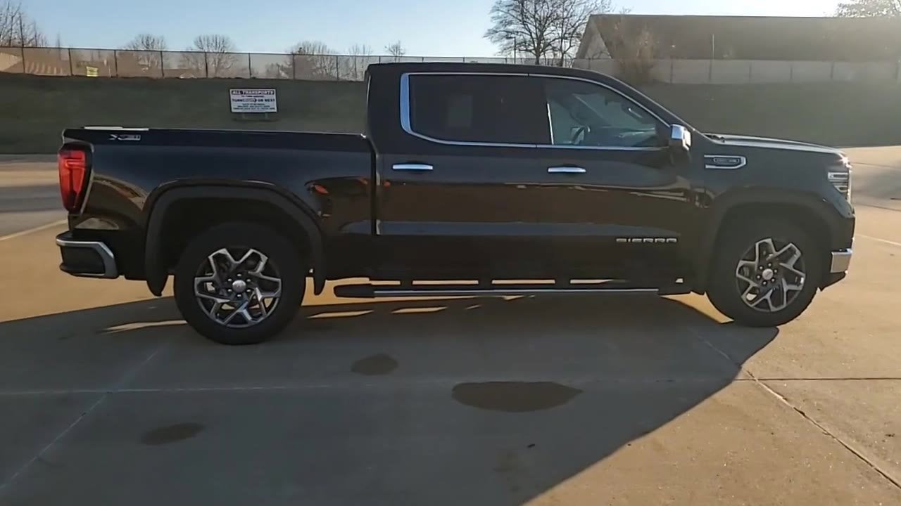 2024 GMC Sierra 1500 SLT