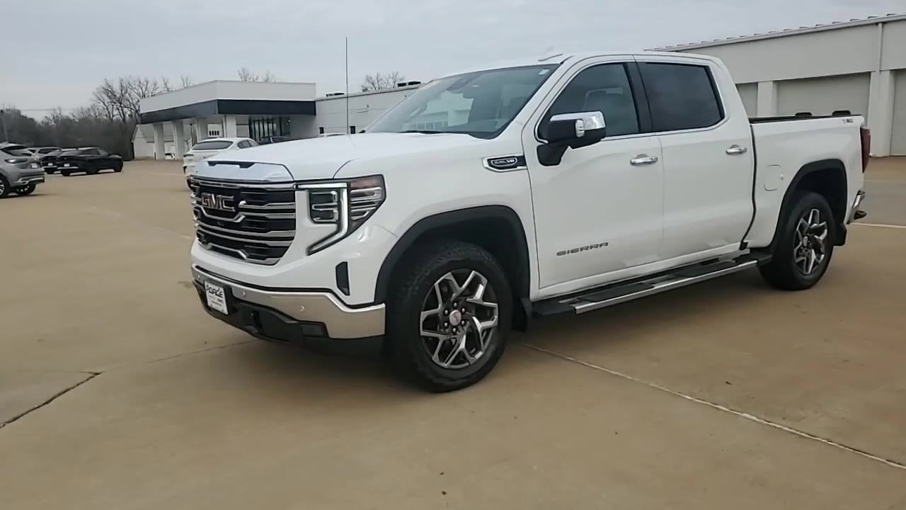 2024 GMC Sierra 1500 SLT