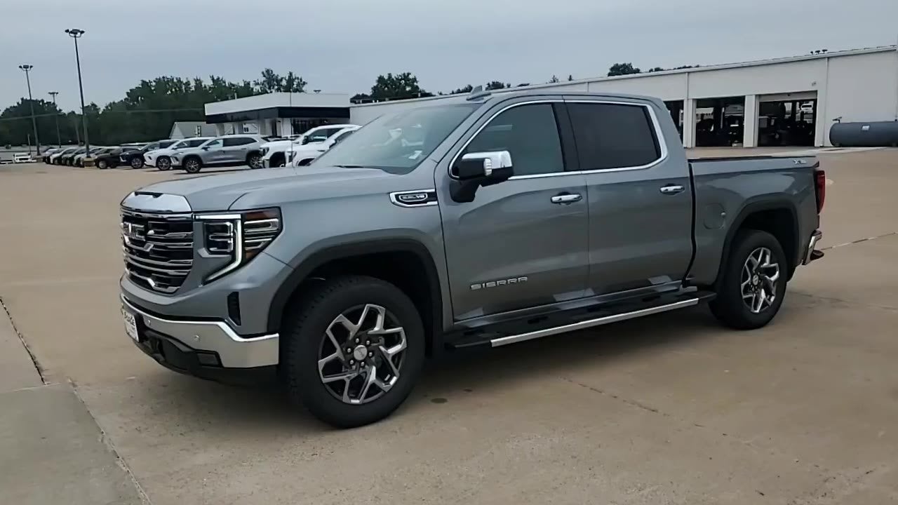 2026 GMC Sierra 1500 SLT