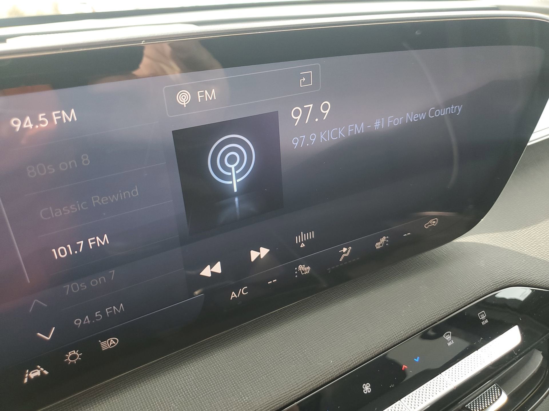 2025 Buick Enclave Preferred