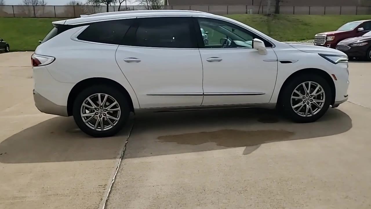 2023 Buick Enclave Premium