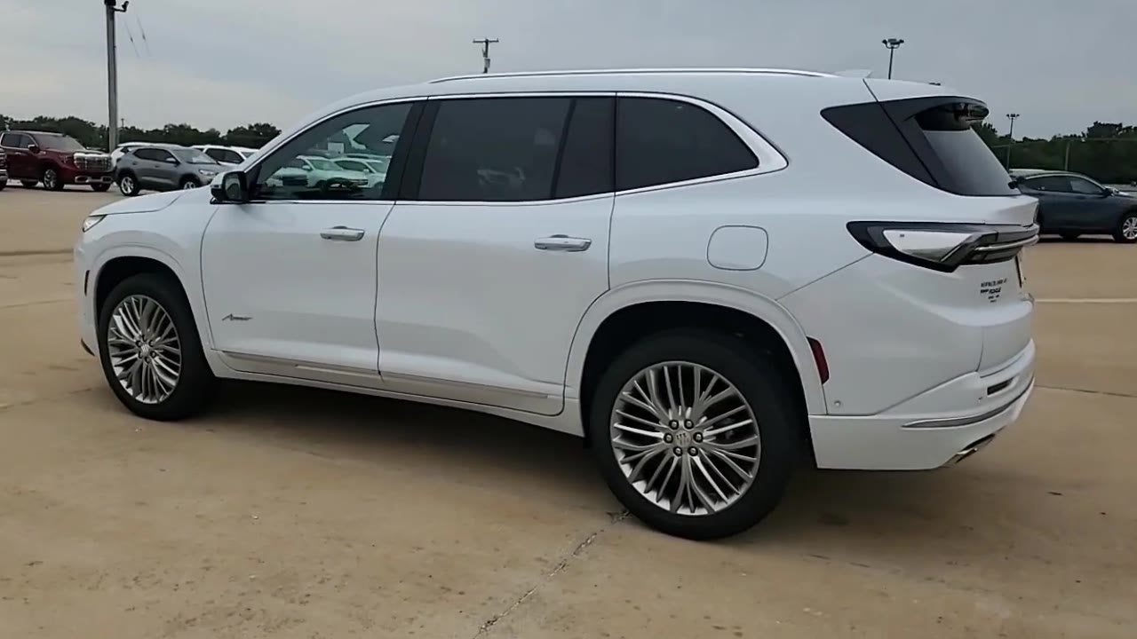 2027 Buick Enclave Avenir