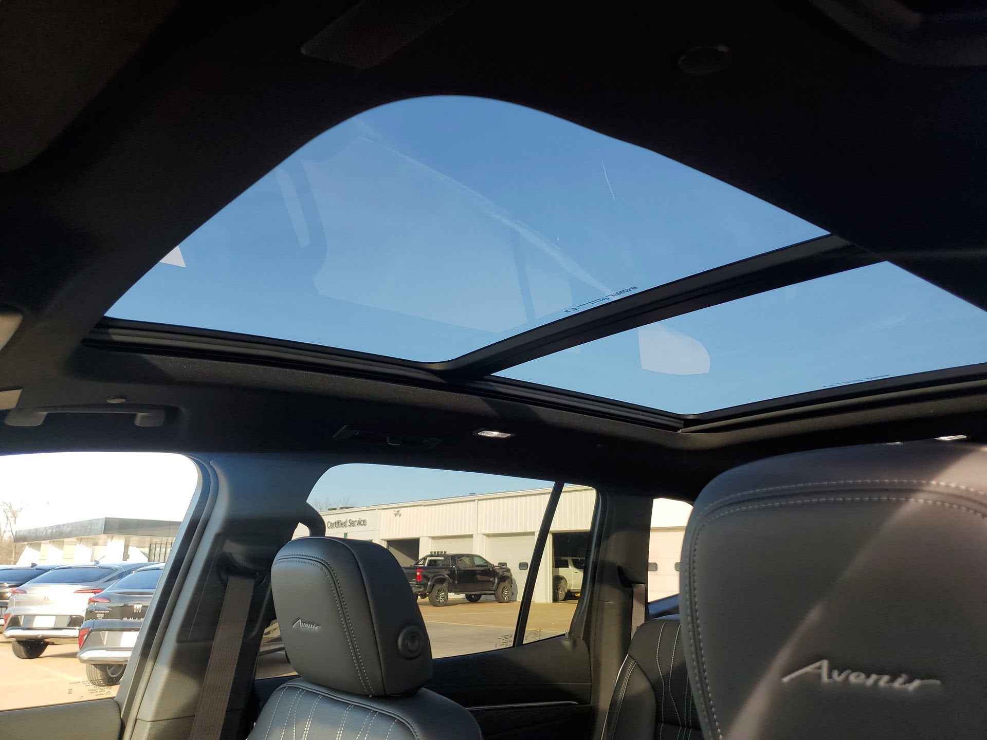 2026 Buick Enclave Avenir