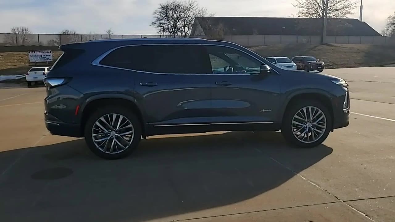 2026 Buick Enclave Avenir