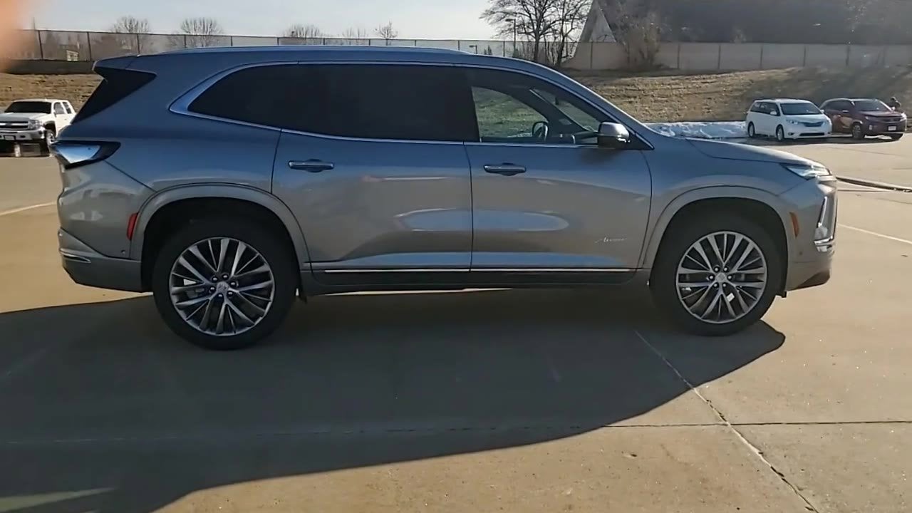 2026 Buick Enclave Avenir