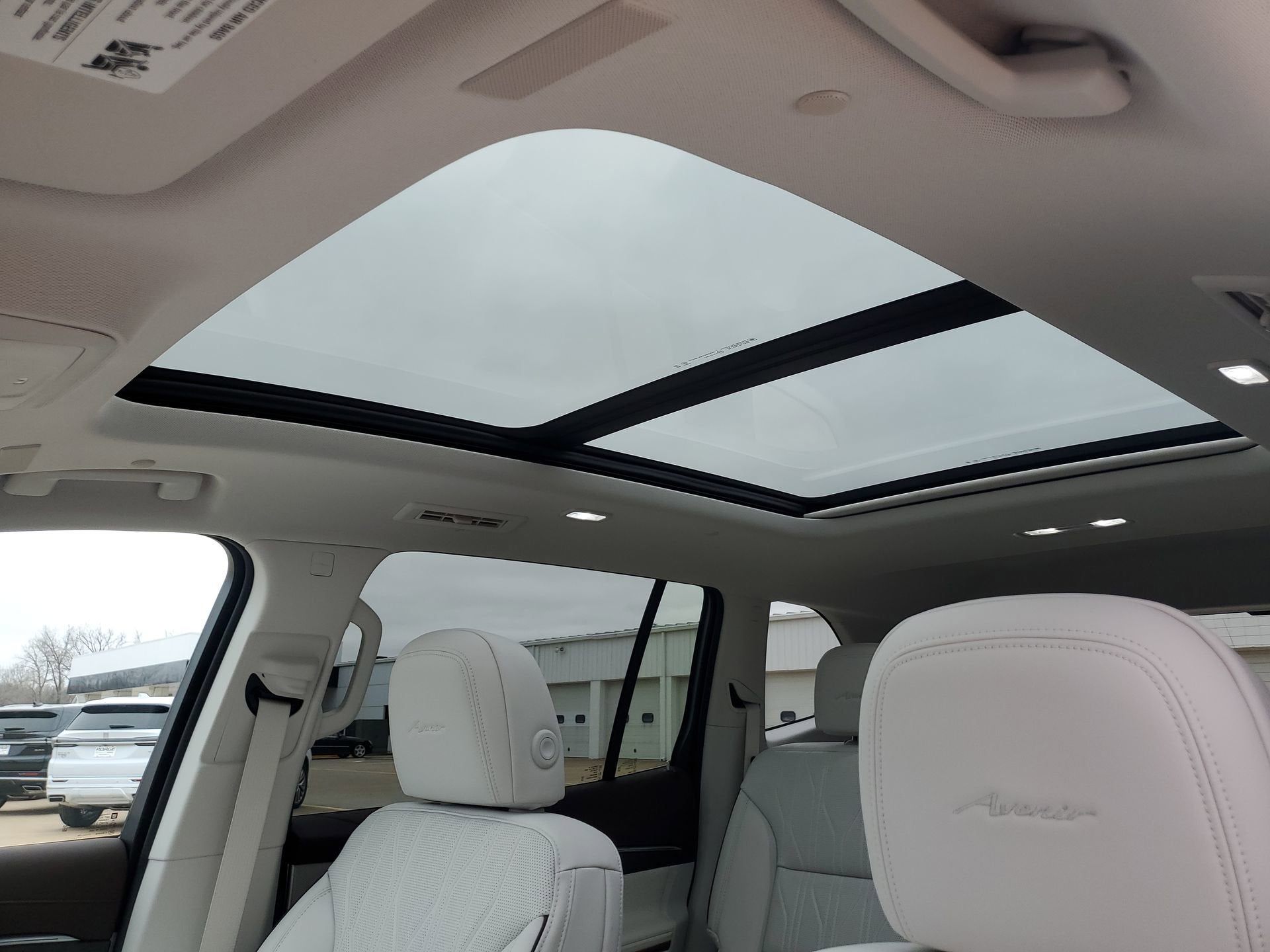 2026 Buick Enclave Avenir