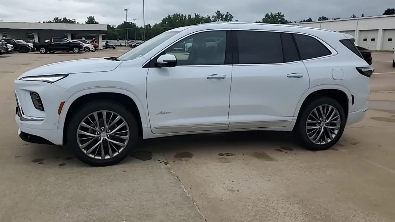 2026 Buick Enclave Avenir