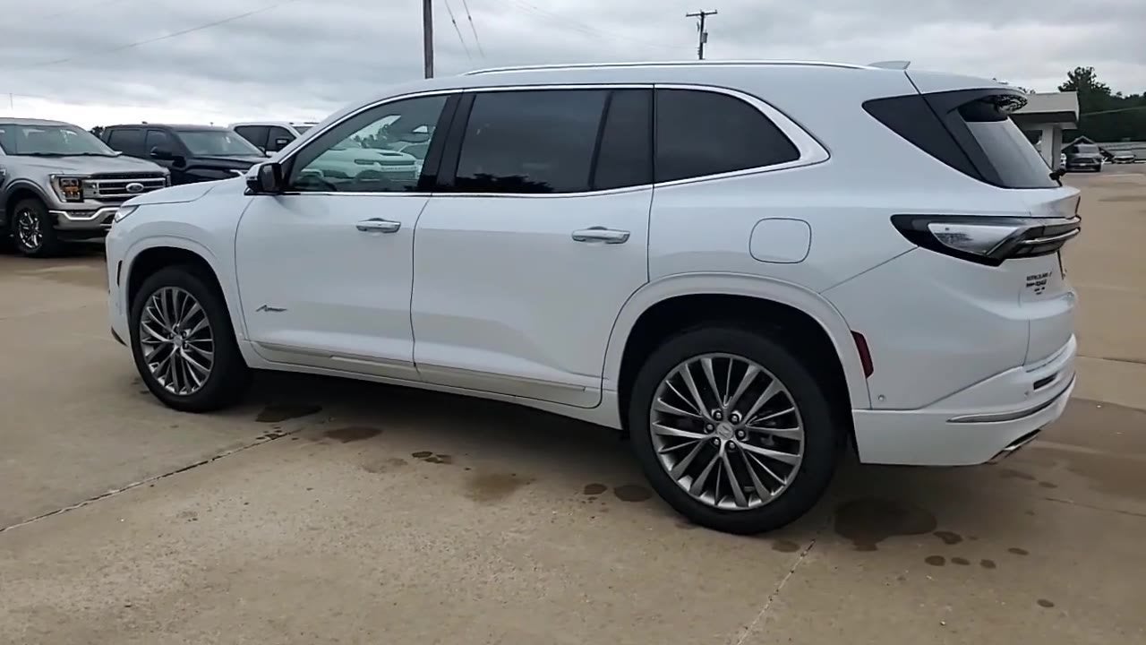 2026 Buick Enclave Avenir