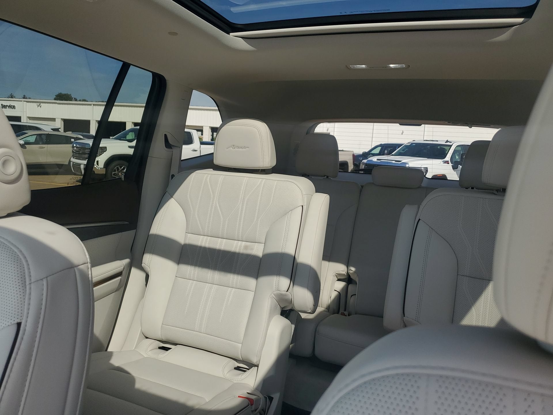 2026 Buick Enclave Avenir