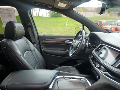 2022 Buick Enclave Avenir