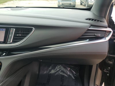 2022 Buick Enclave Avenir
