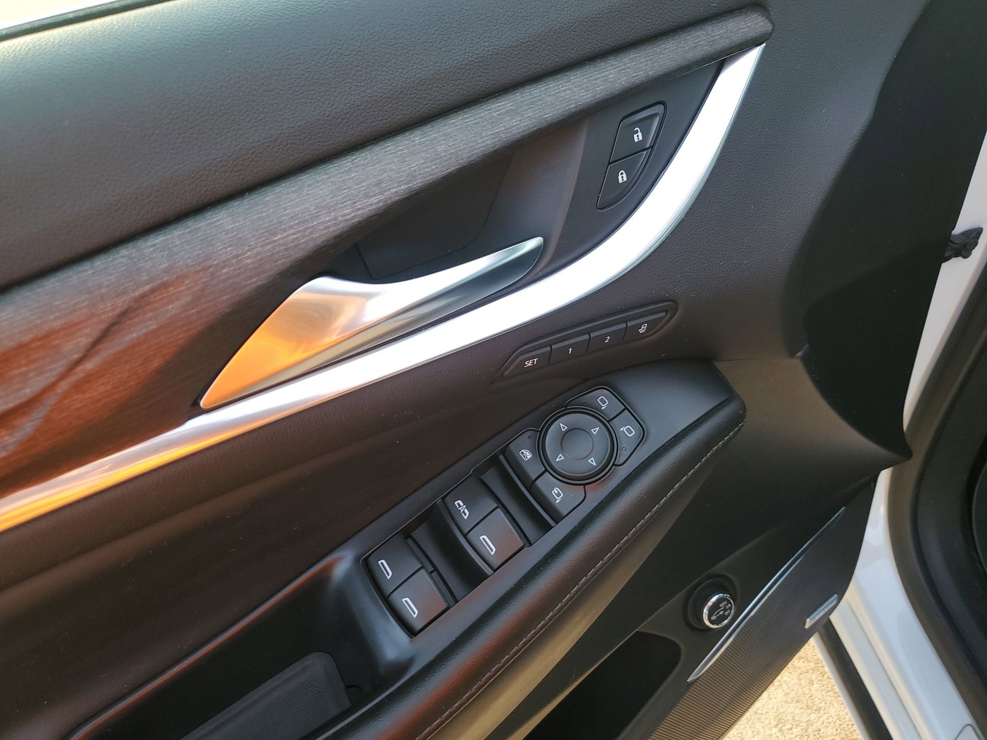 2022 Buick Enclave Avenir