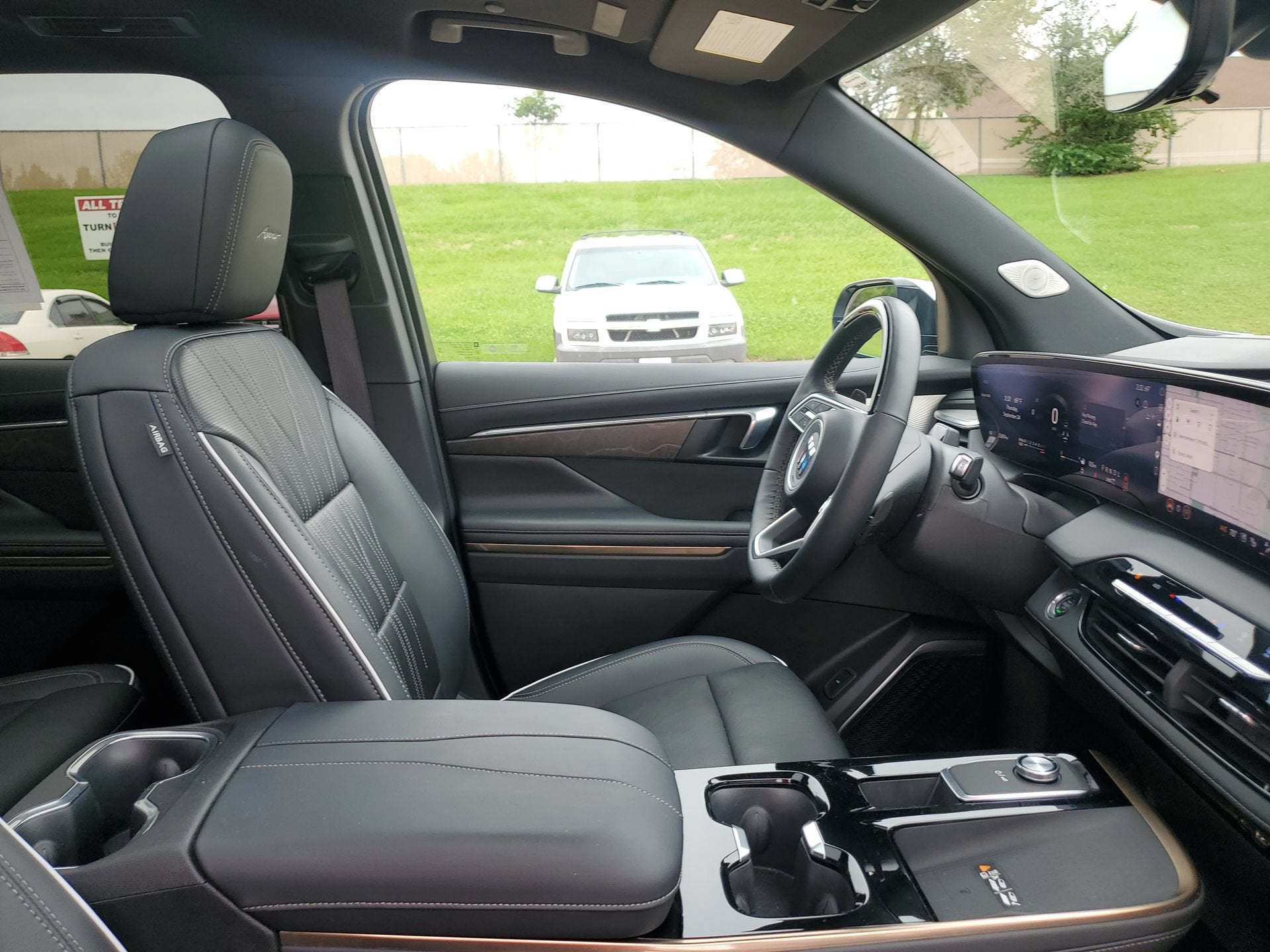 2025 Buick Enclave Avenir