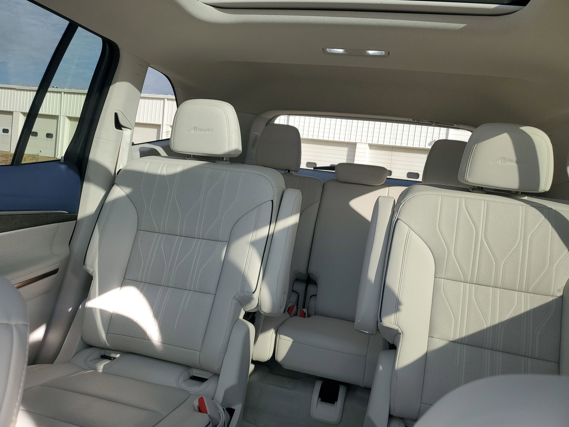 2025 Buick Enclave Avenir