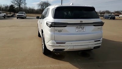 2025 Buick Enclave Avenir
