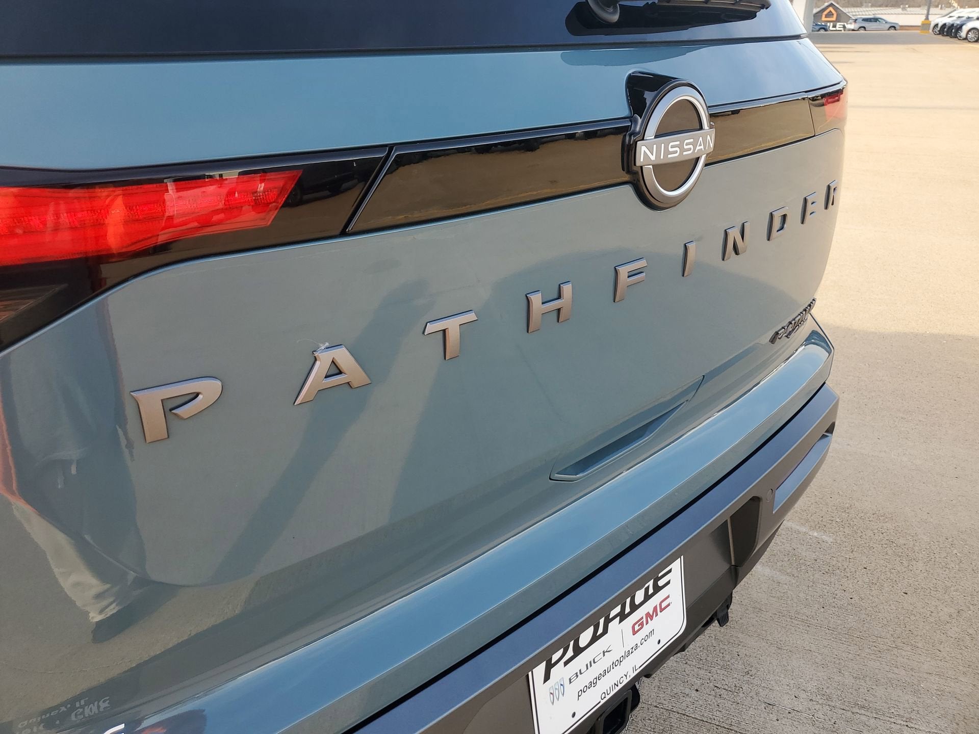 2026 Nissan Pathfinder Platinum