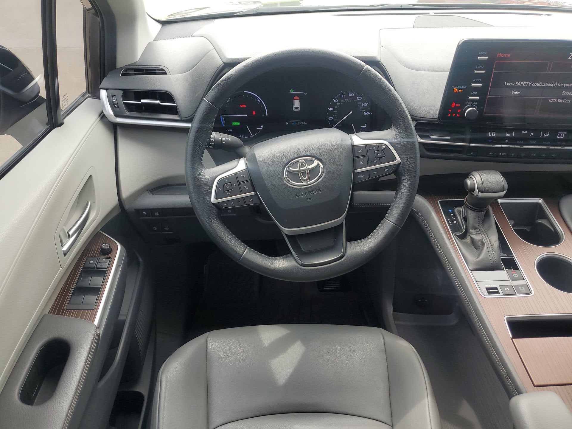 2021 Toyota Sienna XLE