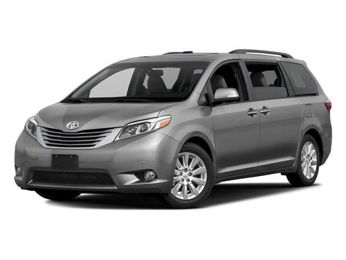 2017 Toyota Sienna XLE Auto Access Seat