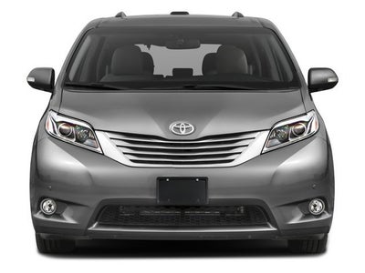 2017 Toyota Sienna XLE Auto Access Seat
