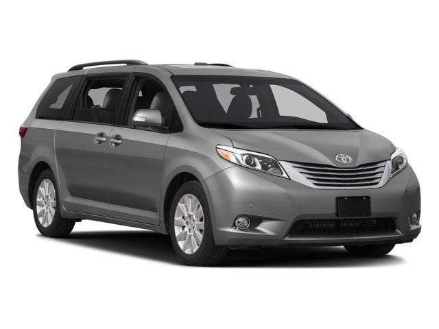 2017 Toyota Sienna XLE Auto Access Seat