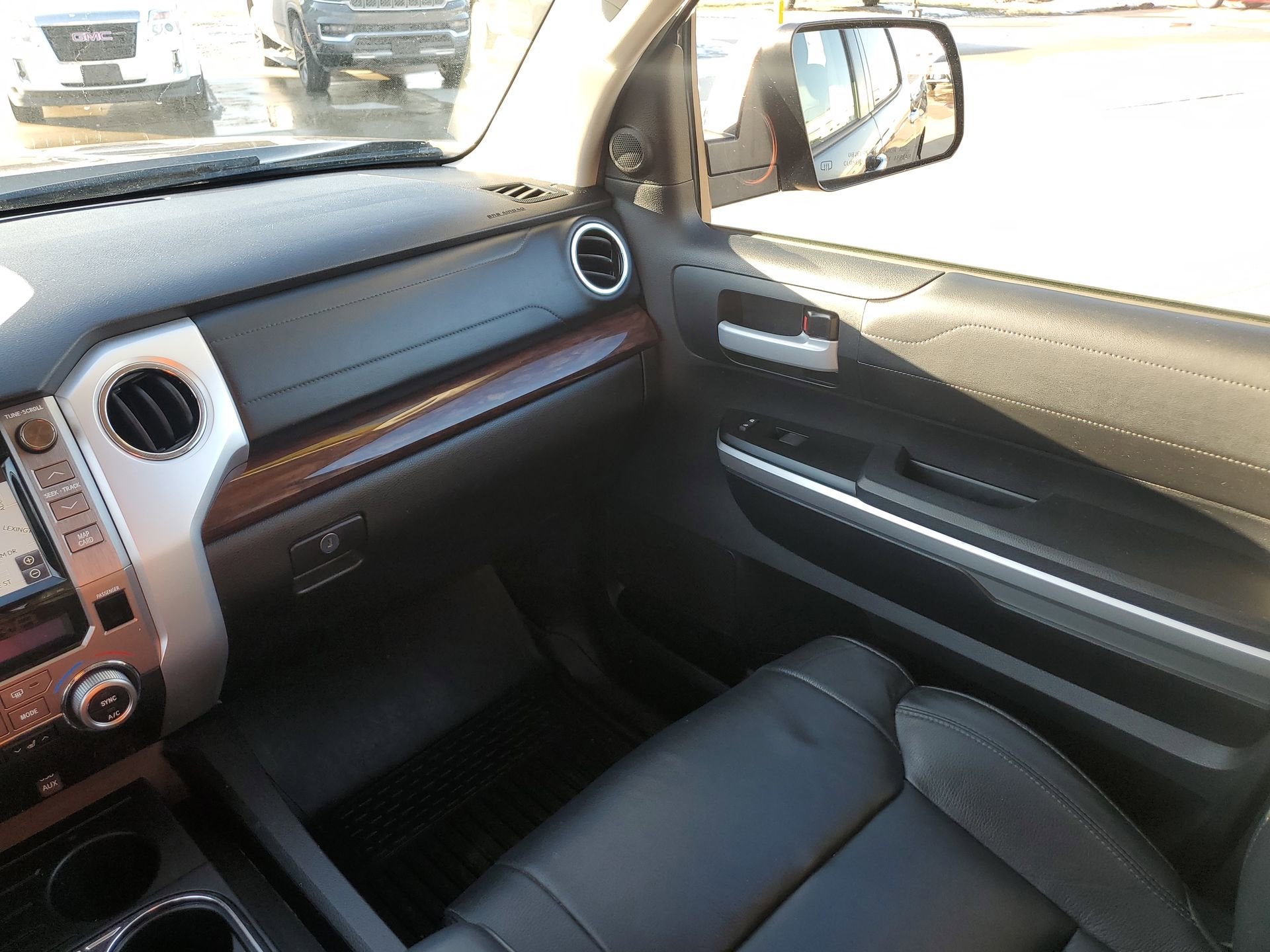 2016 Toyota Tundra 4WD Truck LTD