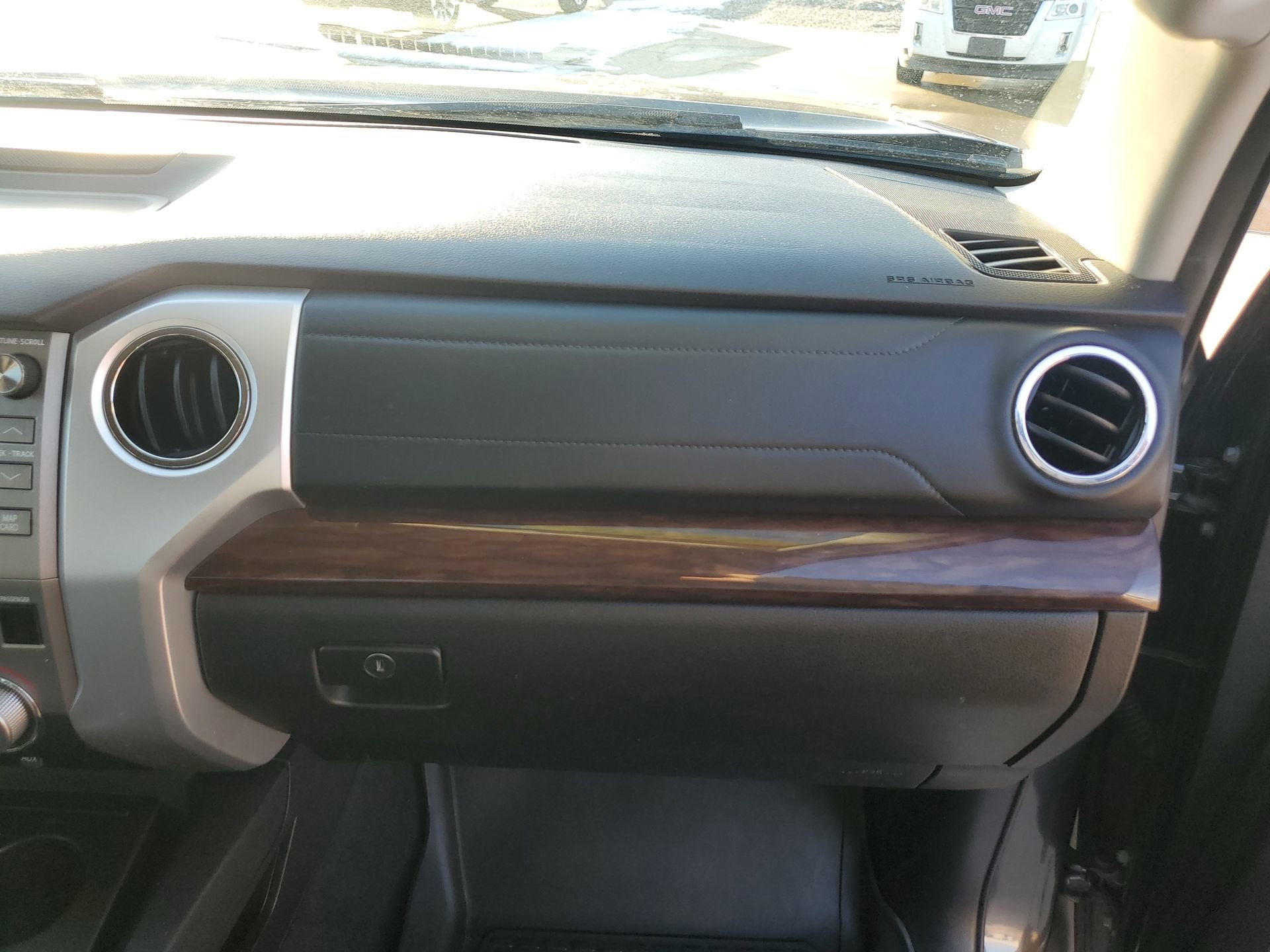 2016 Toyota Tundra 4WD Truck LTD