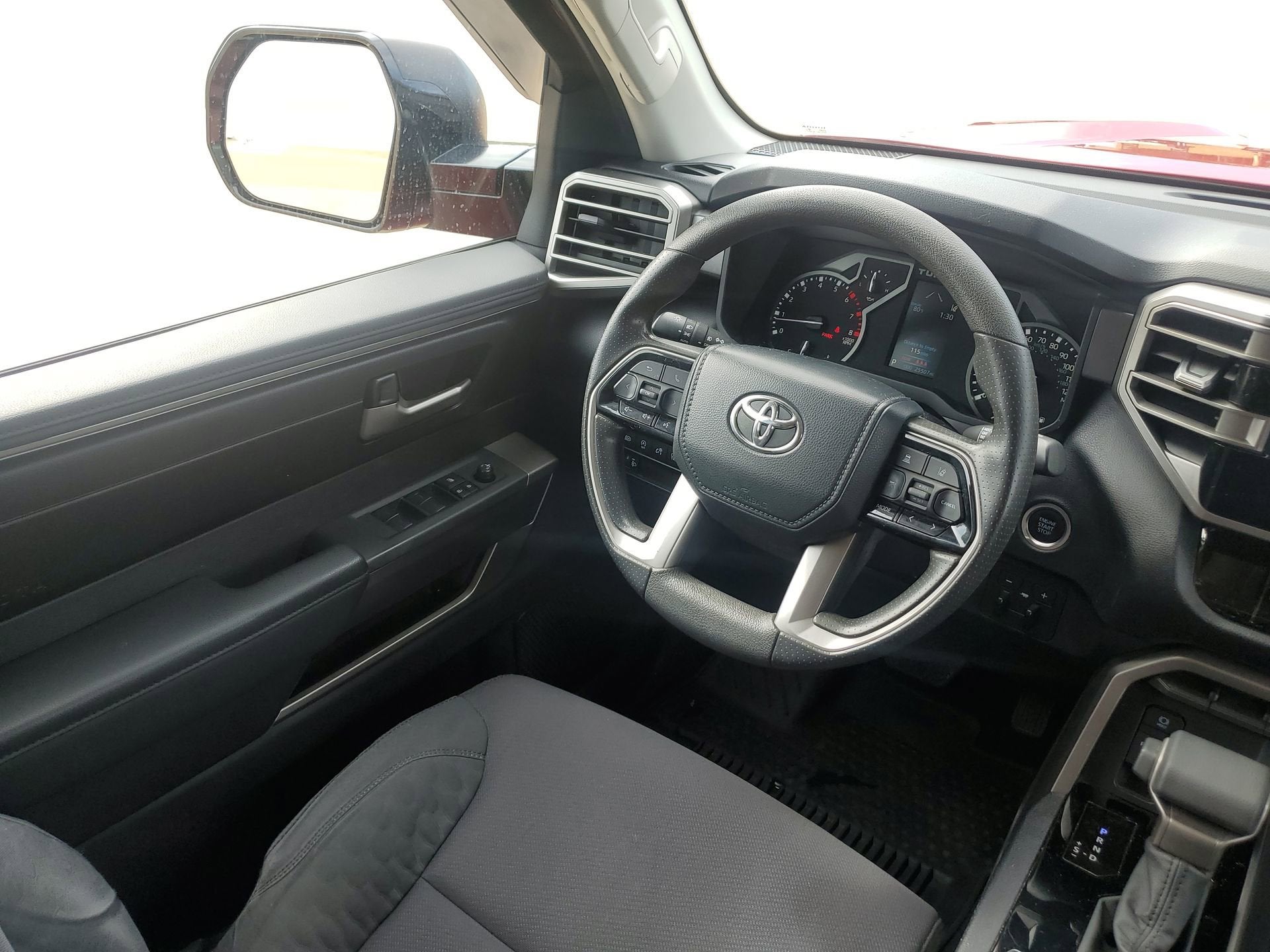 2022 Toyota Tundra 4WD SR5