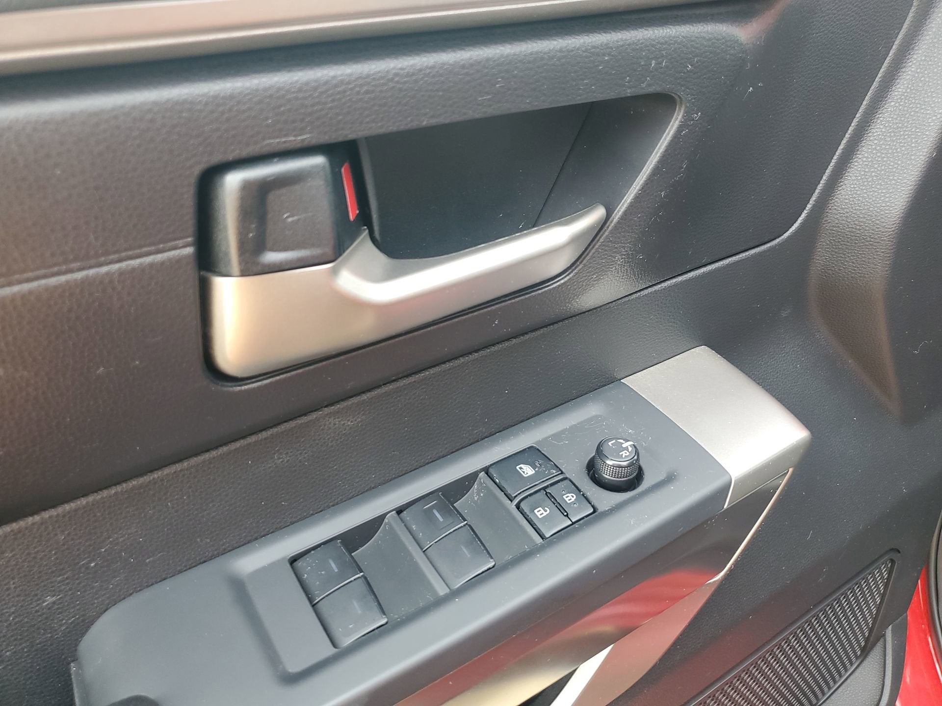 2022 Toyota Tundra 4WD SR5