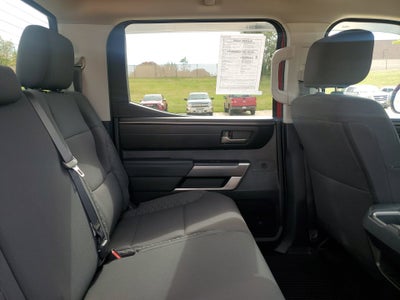 2022 Toyota Tundra 4WD SR5