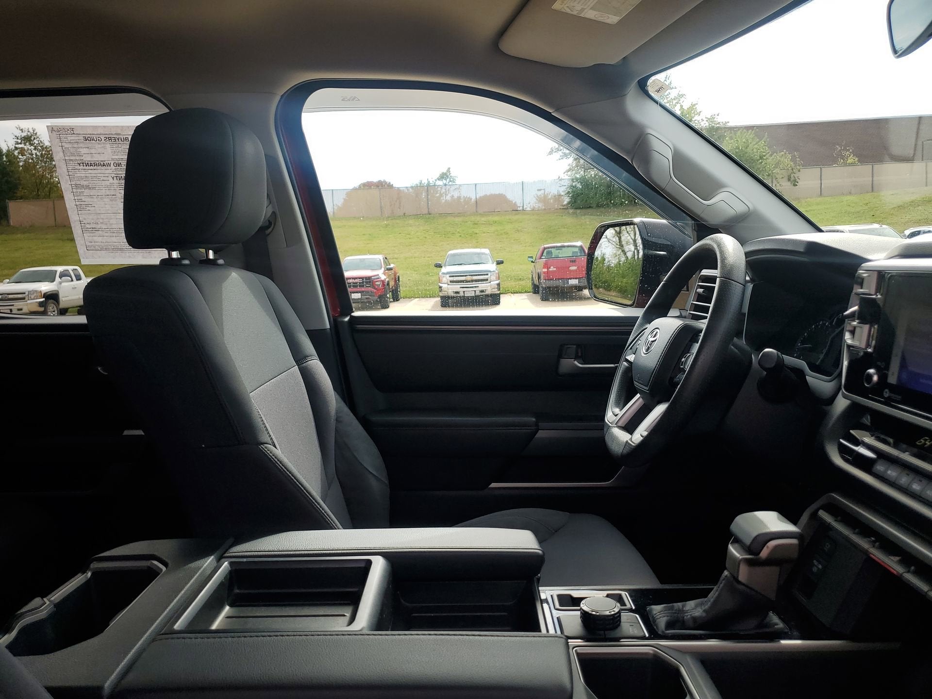 2022 Toyota Tundra 4WD SR5