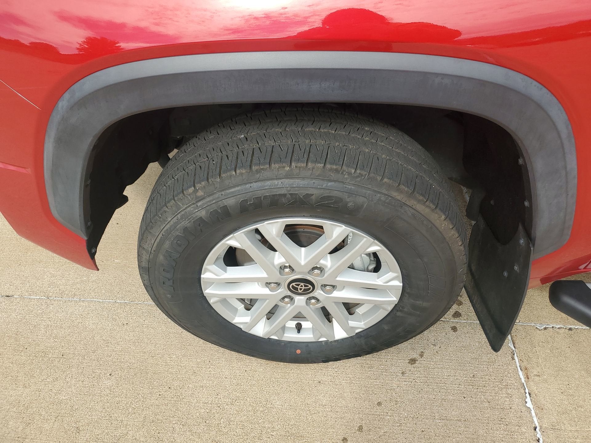 2022 Toyota Tundra 4WD SR5