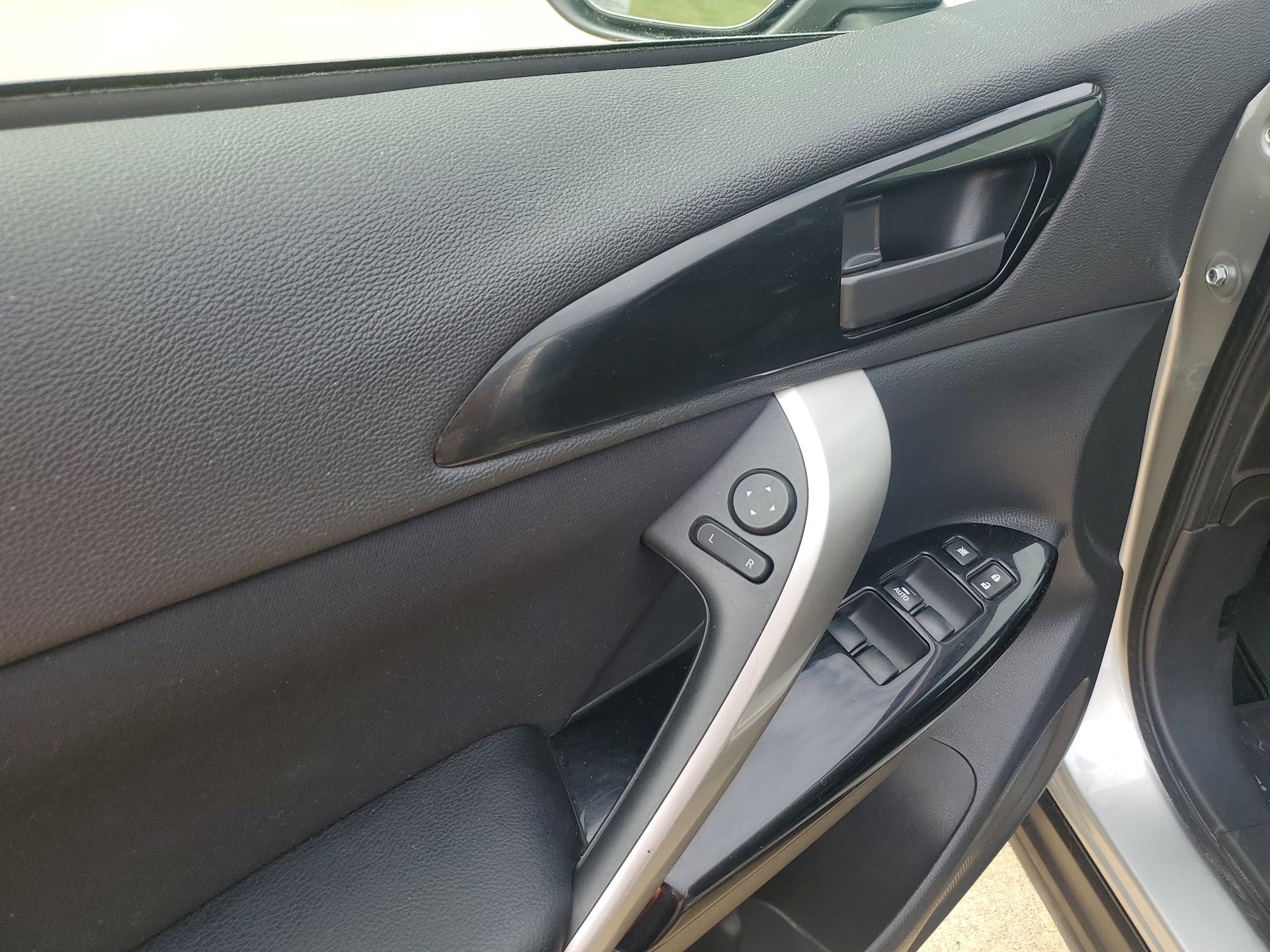 2023 Mitsubishi Eclipse Cross LE