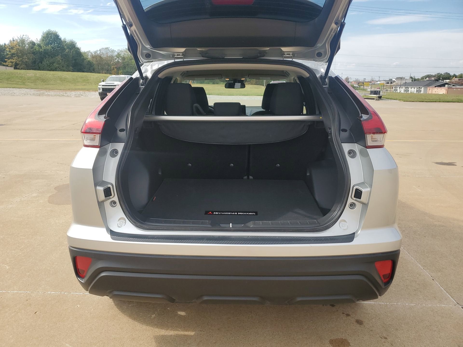 2023 Mitsubishi Eclipse Cross LE