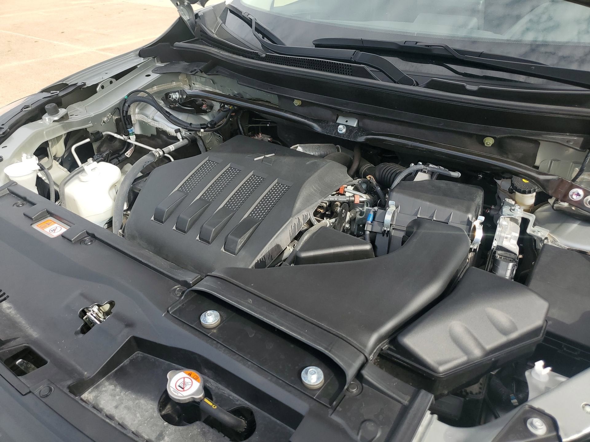 2023 Mitsubishi Eclipse Cross LE