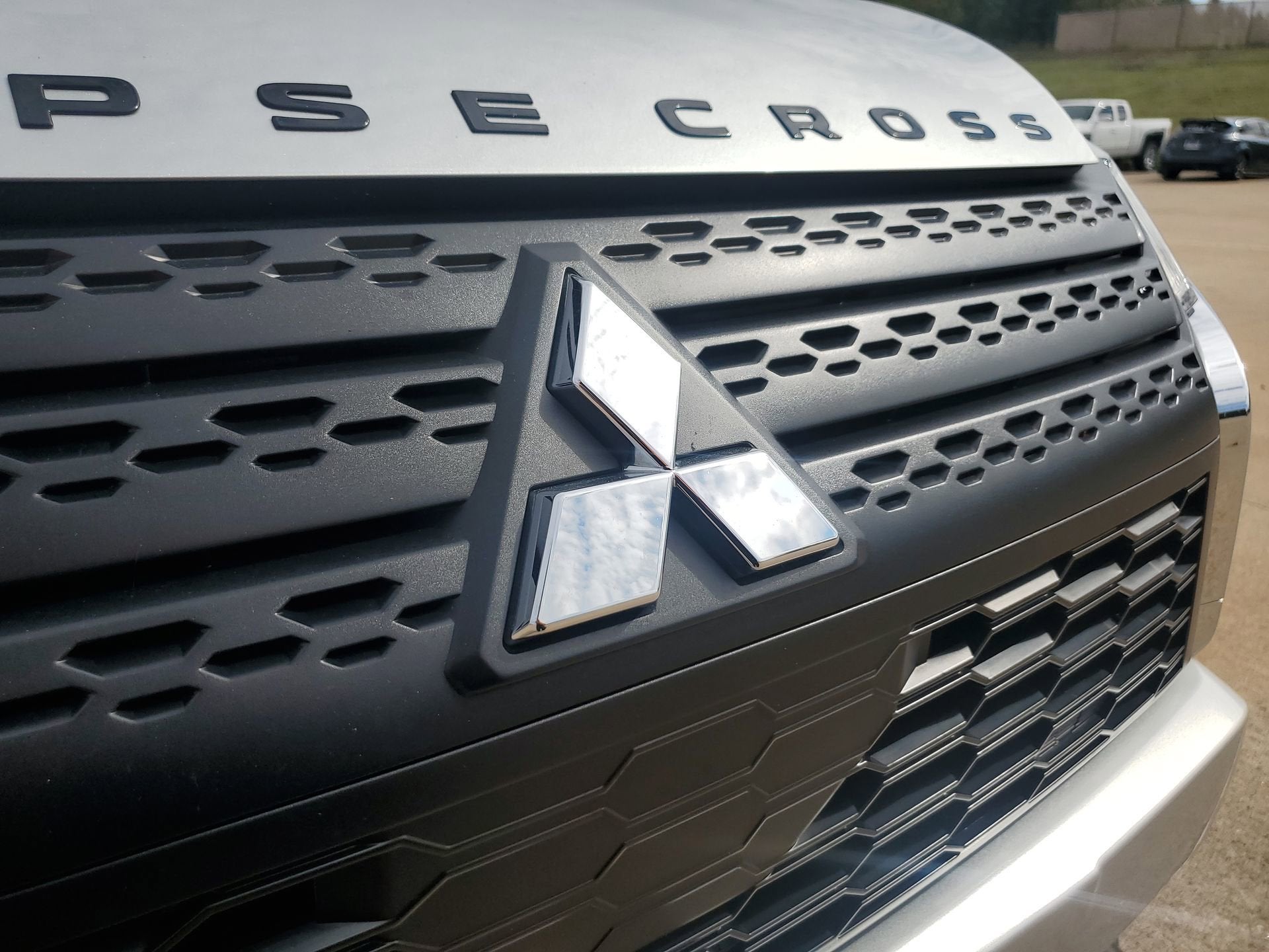 2023 Mitsubishi Eclipse Cross LE